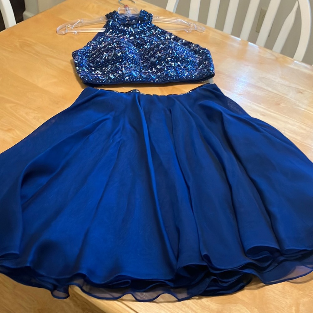 Sherry Hill Homecoming Dress